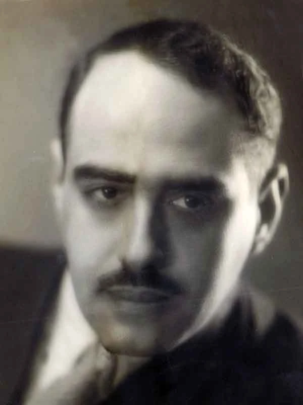 José